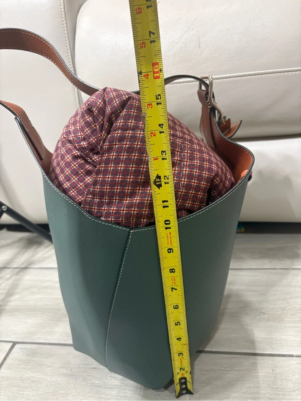 NWOT MDBM Maison de Beaute Marseilles Cholet Bucket Purse Two-Tone Medium Leathe